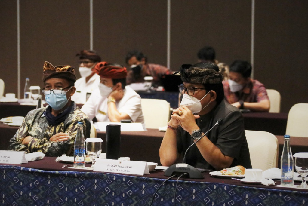 Sekda Adi Arnawa Terima Kunjungan Kerja Komisi XI DPR RI